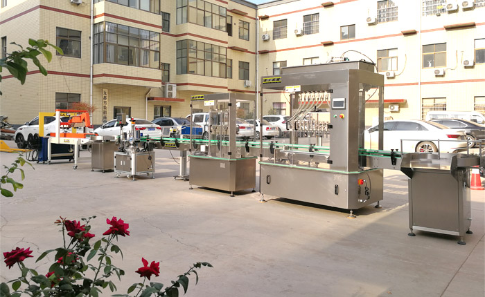 瓶裝辣椒油灌裝機-整套辣椒油灌裝線成套設備